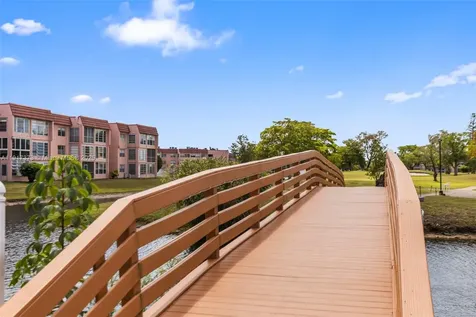 9121 Sunrise Lakes Boulevard Sunrise FL 33322