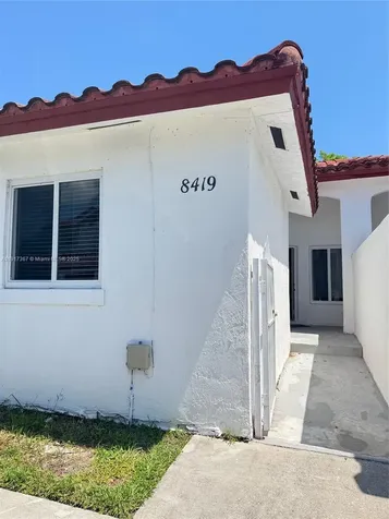 8419 SW 209th Street Cutler Bay FL 33189