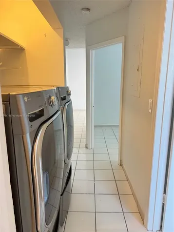 8419 SW 209th Street Cutler Bay FL 33189