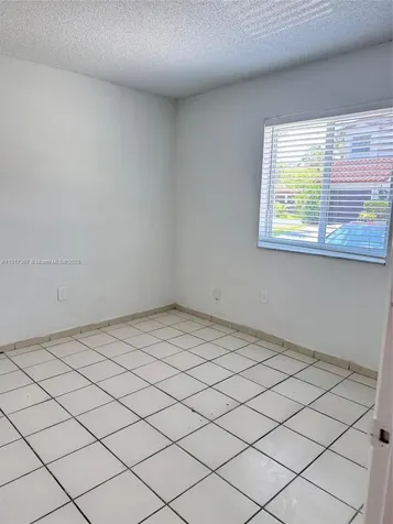 8419 SW 209th Street Cutler Bay FL 33189