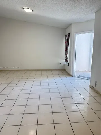 8419 SW 209th Street Cutler Bay FL 33189