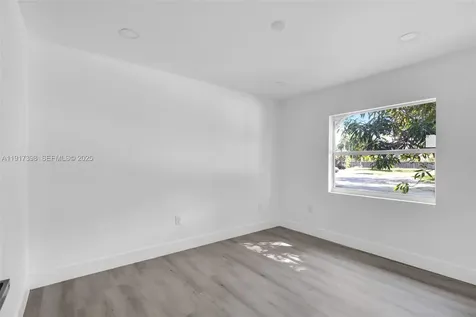 6211 NW 26th Court Sunrise FL 33313