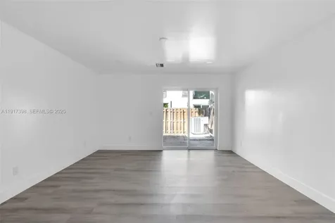 6211 NW 26th Court Sunrise FL 33313