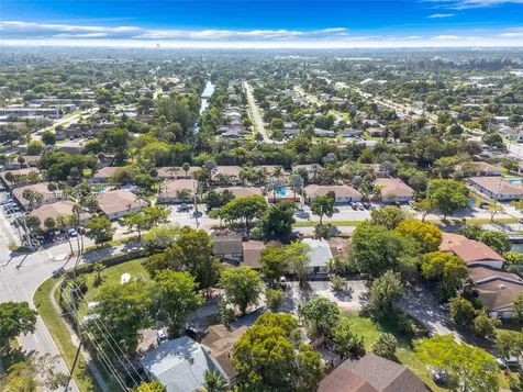 6211 NW 26th Court Sunrise FL 33313