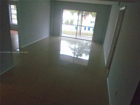 4176 Inverrary Drive Lauderhill FL 33319