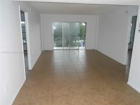 4174 Inverrary Drive Lauderhill FL 33319