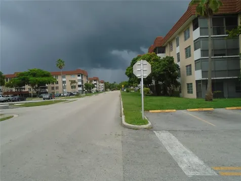 4174 Inverrary Drive Lauderhill FL 33319