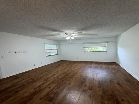 1400 SW 124th Terrace Pembroke Pines FL 33027