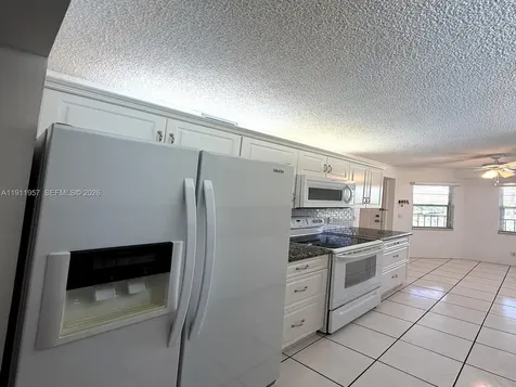 1400 SW 124th Terrace Pembroke Pines FL 33027