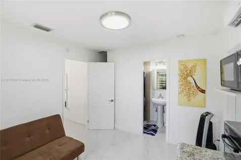 21695 SW 120th Avenue Miami FL 33170