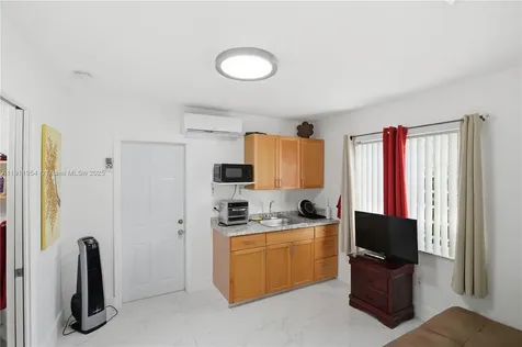 21695 SW 120th Avenue Miami FL 33170
