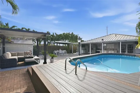 21695 SW 120th Avenue Miami FL 33170