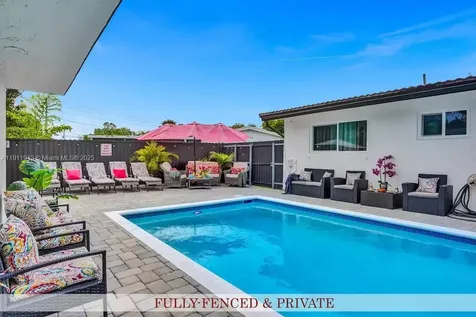 2320 SW 36th Avenue Fort Lauderdale FL 33312