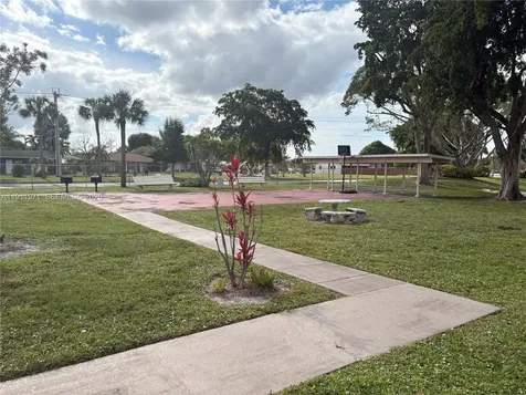 1040 NW 80th Avenue Margate FL 33063