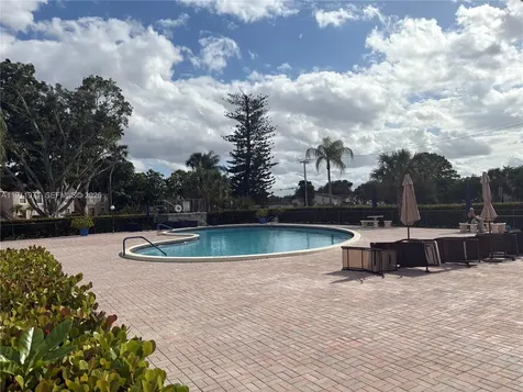 1040 NW 80th Avenue Margate FL 33063
