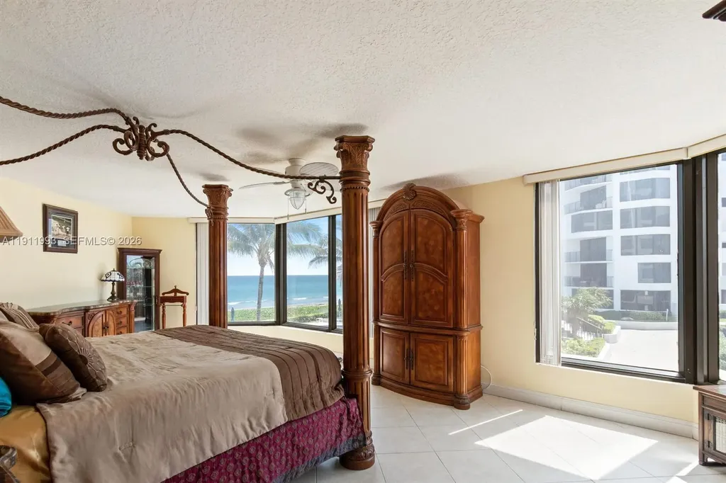 2565 S Ocean Boulevard Highland Beach FL 33487