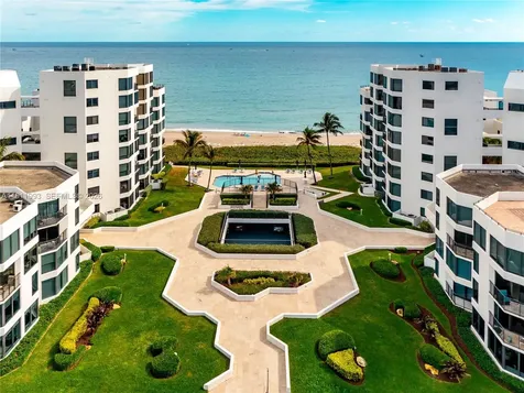 2565 S Ocean Boulevard Highland Beach FL 33487