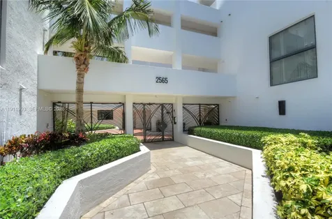 2565 S Ocean Boulevard Highland Beach FL 33487