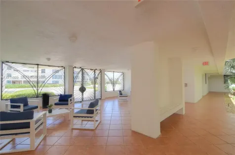 2565 S Ocean Boulevard Highland Beach FL 33487