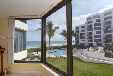 2565 S Ocean Boulevard Highland Beach FL 33487