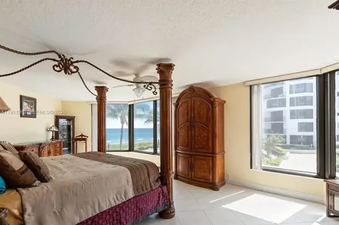 2565 S Ocean Boulevard Highland Beach FL 33487
