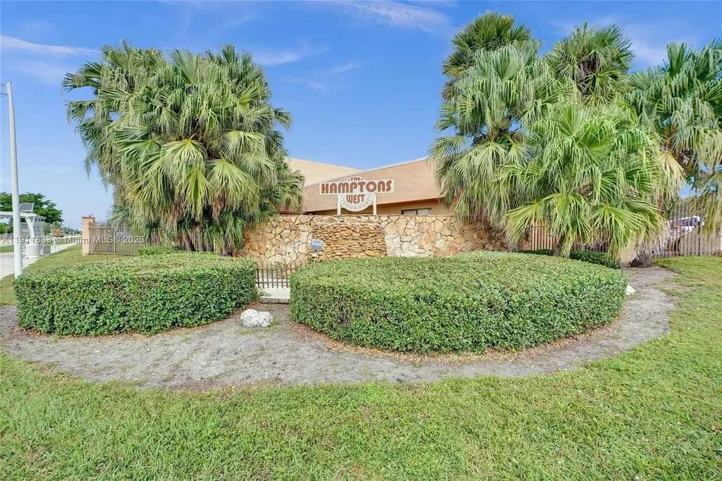 8010 Hampton Boulevard North Lauderdale FL 33068