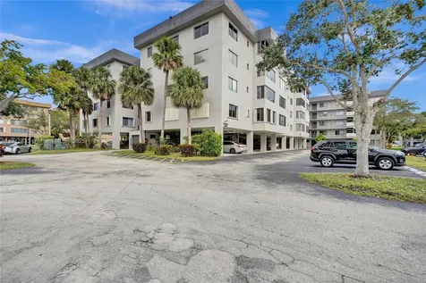 8010 Hampton Boulevard North Lauderdale FL 33068