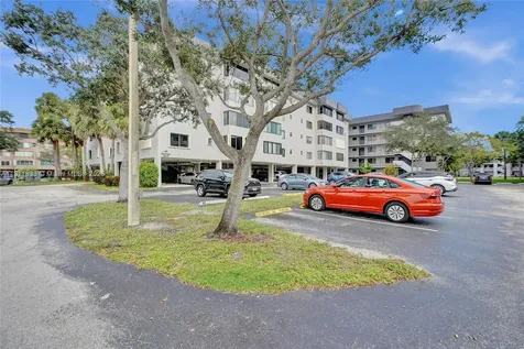 8010 Hampton Boulevard North Lauderdale FL 33068