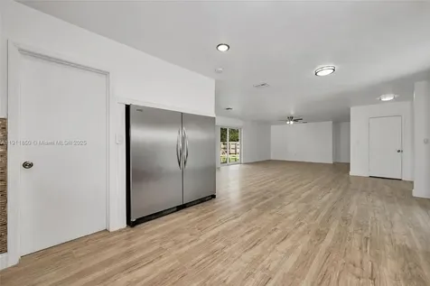 9905 SW 196th Street Cutler Bay FL 33157