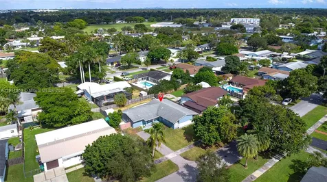 9905 SW 196th Street Cutler Bay FL 33157
