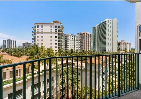 19900 E Country Club Drive Aventura FL 33180