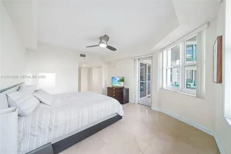 19900 E Country Club Drive Aventura FL 33180