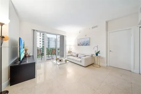19900 E Country Club Drive Aventura FL 33180