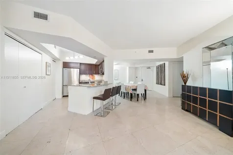 19900 E Country Club Drive Aventura FL 33180