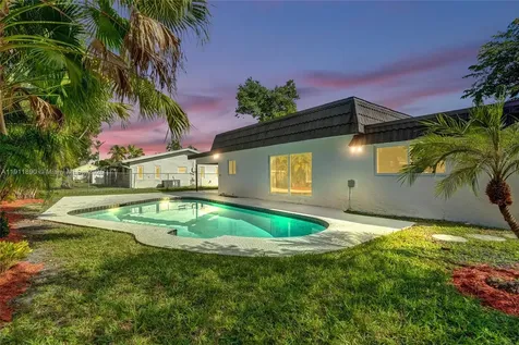 8109 NW 71st Avenue Tamarac FL 33321