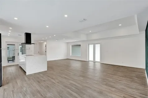 8109 NW 71st Avenue Tamarac FL 33321