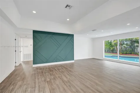 8109 NW 71st Avenue Tamarac FL 33321