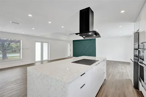 8109 NW 71st Avenue Tamarac FL 33321