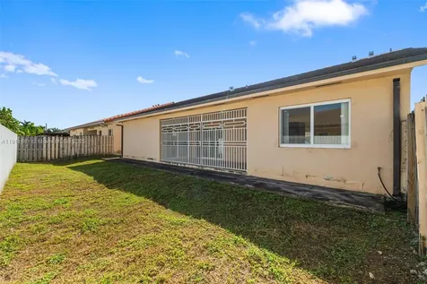 8761 NW 142nd Street Miami Lakes FL 33018