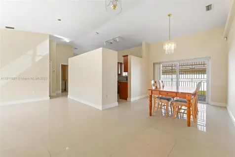 8761 NW 142nd Street Miami Lakes FL 33018