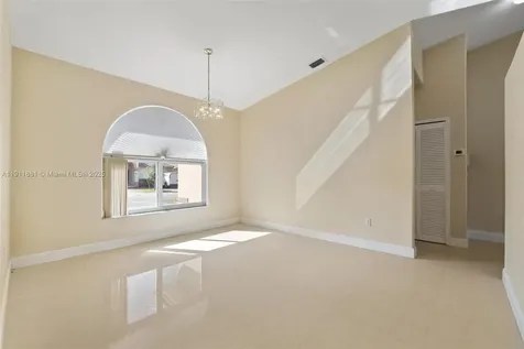 8761 NW 142nd Street Miami Lakes FL 33018