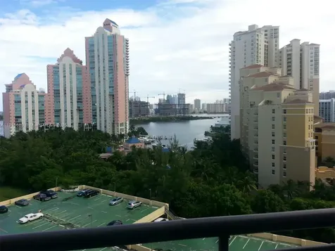 Aventura FL 33180