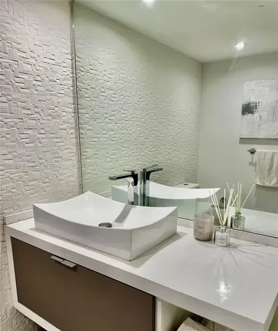 1865 Brickell Avenue Miami FL 33129