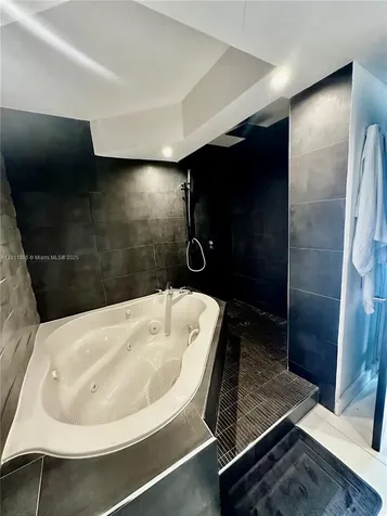 1865 Brickell Avenue Miami FL 33129