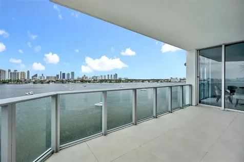 17301 Biscayne Boulevard North Miami Beach FL 33160