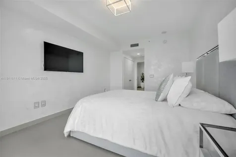 17301 Biscayne Boulevard North Miami Beach FL 33160