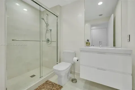 17301 Biscayne Boulevard North Miami Beach FL 33160