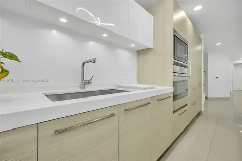 17301 Biscayne Boulevard North Miami Beach FL 33160