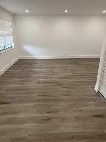 1200 SW 50th Avenue North Lauderdale FL 33068