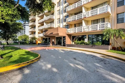 15600 NW 7th Avenue Miami FL 33169